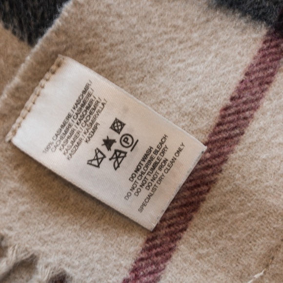 Burberry | Classic Check Cashmere Scarf | Stone - Picture 4 of 7